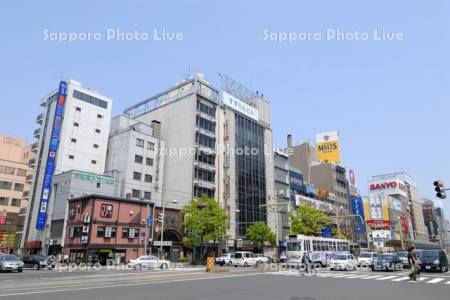 札幌市電と街並み（2007年 H19）