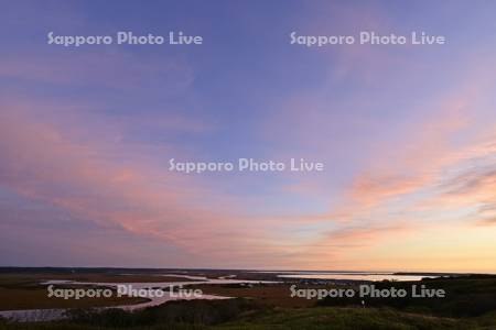 朝焼けの霧多布湿原