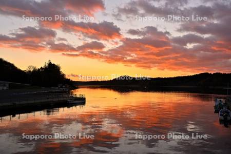 藻散布沼の夕焼け
