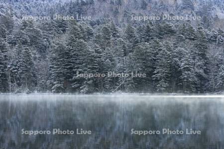新雪のオンネトー