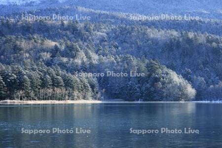 新雪のオンネトー