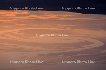 津別峠から朝焼けの屈斜路湖