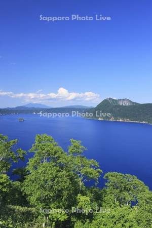 第一展望台から夏の摩周湖