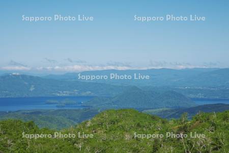 オロフレ峠付近より望む洞爺湖