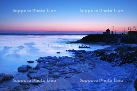 納沙布岬の朝と流氷と北方領土