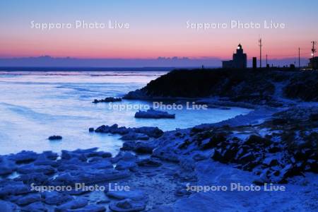納沙布岬の朝と流氷と北方領土