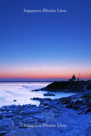 納沙布岬の朝と流氷と北方領土