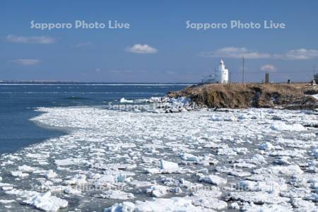 納沙布岬と流氷と北方領土
