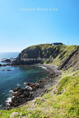 襟裳岬と風の館と太平洋