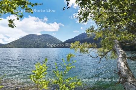 然別湖と天望山（唇山）