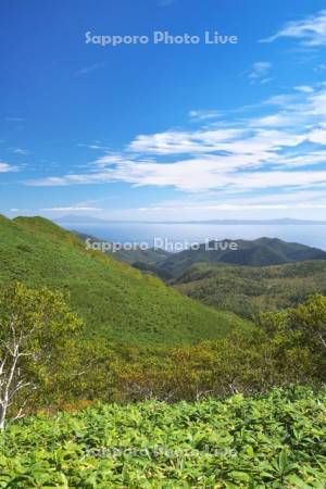 国後島と根室海峡