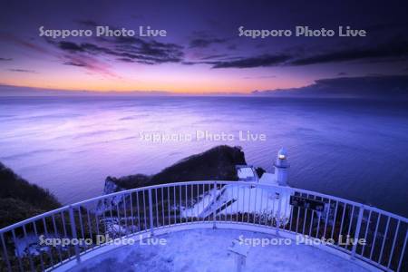 地球岬の朝と太平洋
