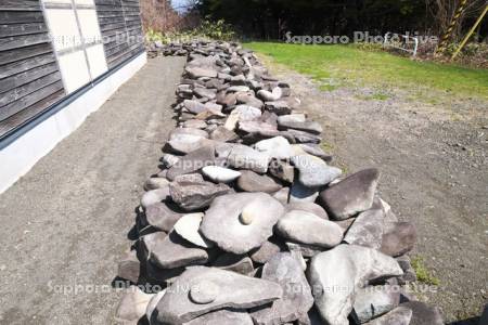 大船遺跡　石皿