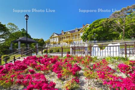 旧函館区公会堂と元町公園
