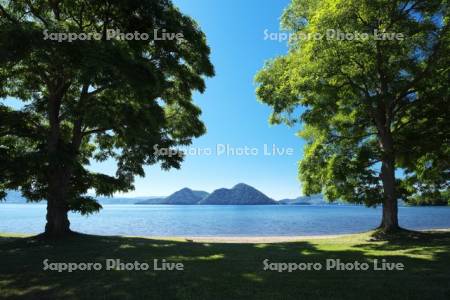 洞爺湖と中島