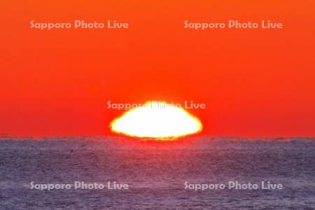 日の出と太平洋