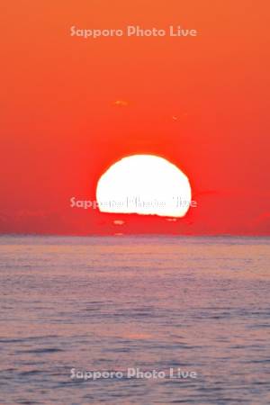 日の出と太平洋