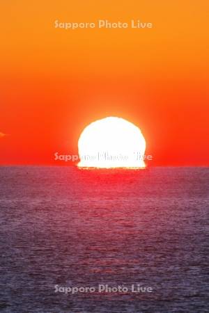 日の出と太平洋