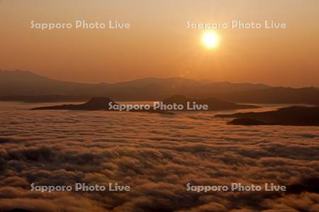 雲海　日の出