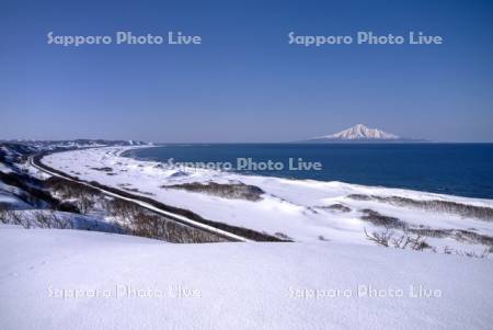 道道106号線と利尻島