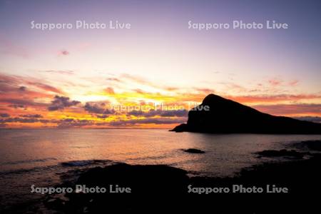 ペシ岬の朝焼け