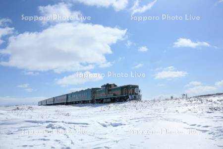 流氷ノロッコ号
