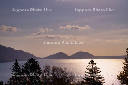 ポロピナイ展望台より支笏湖