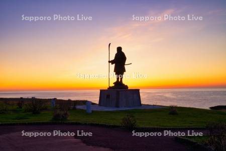 弁慶岬の弁慶像