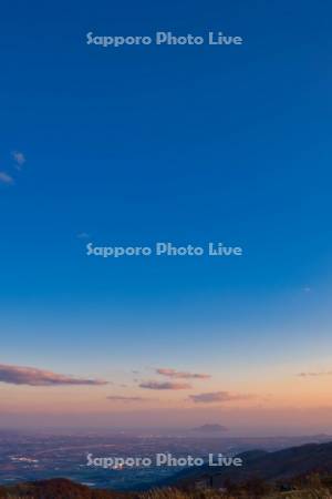 きじひき高原より函館山