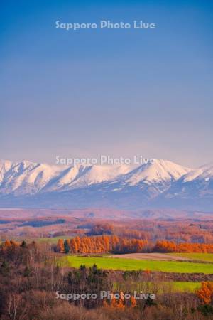 深山峠より十勝岳連峰