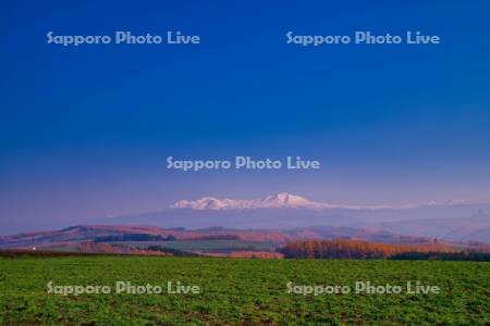 就実の丘より大雪山