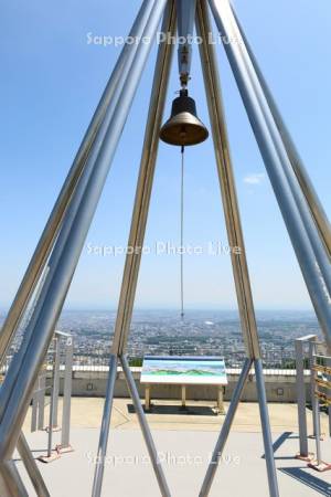 藻岩山展望台　幸せの鐘