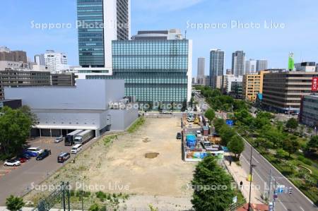 テレビ塔より創成川通りとNHK跡地